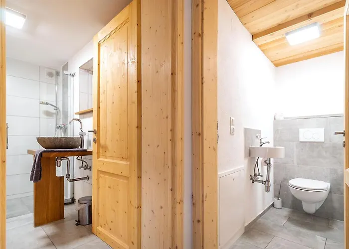 Alpen-hostel - Talstation Mit Motorradvermietung * 梅明根
