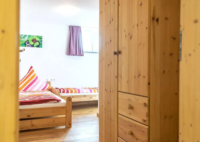 Alpen-hostel - Talstation Mit Motorradvermietung 公寓
