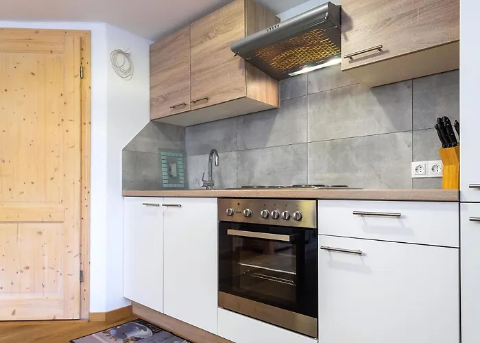 Alpen-hostel - Talstation Mit Motorradvermietung 梅明根