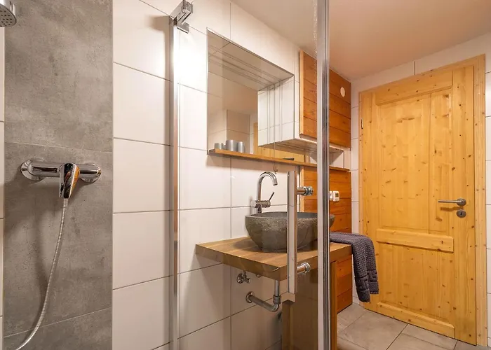 Alpen-hostel - Talstation Mit Motorradvermietung * 梅明根