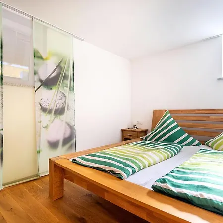 Apartment Alpen-hostel - Talstation Mit Motorradvermietung Memmingen