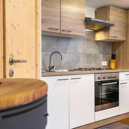 Alpen-hostel - Talstation Mit Motorradvermietung * Memmingen