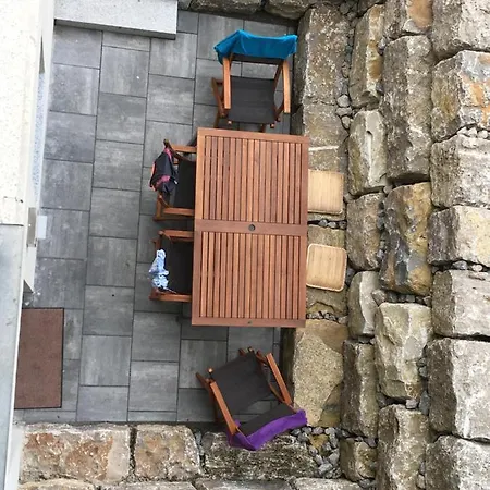 Apartment Alpen-hostel - Talstation Mit Motorradvermietung