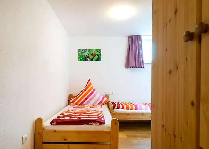 Apartamento Alpen-hostel - Talstation Mit Motorradvermietung *