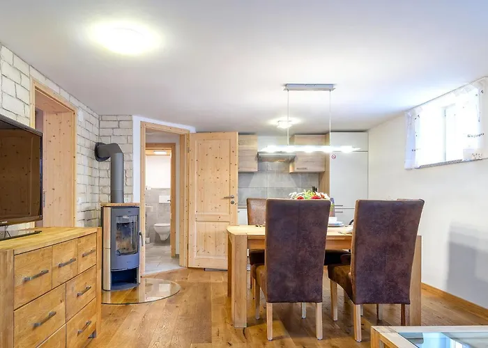 Lejlighed Alpen-hostel - Talstation Mit Motorradvermietung *