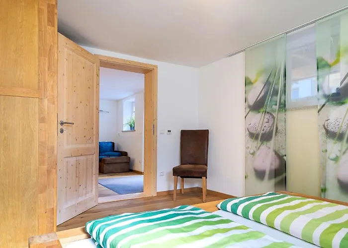 Alpen-hostel - Talstation Mit Motorradvermietung Memmingen